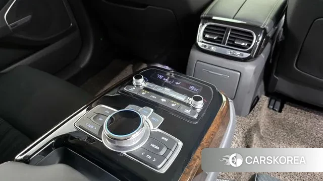 Genesis G90 id 3319225 из Кореи 10