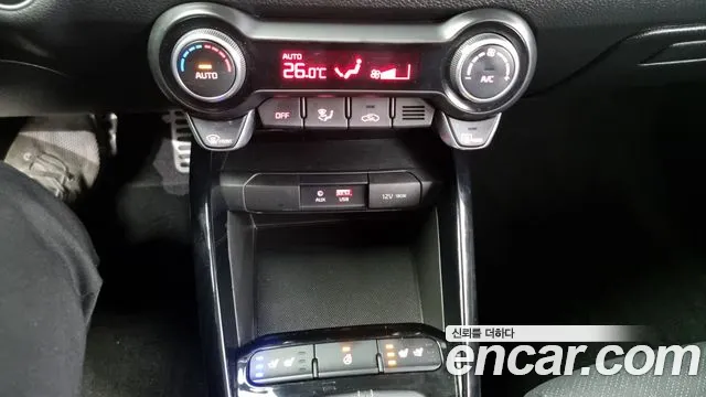 Kia Stonic id 2446168 из Кореи 10