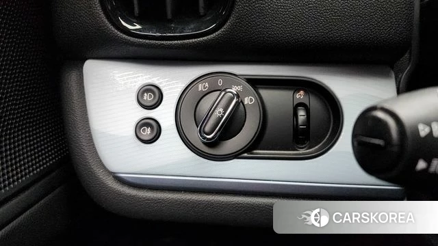 Mini Cooper S Countryman id 4337629 из Кореи 10