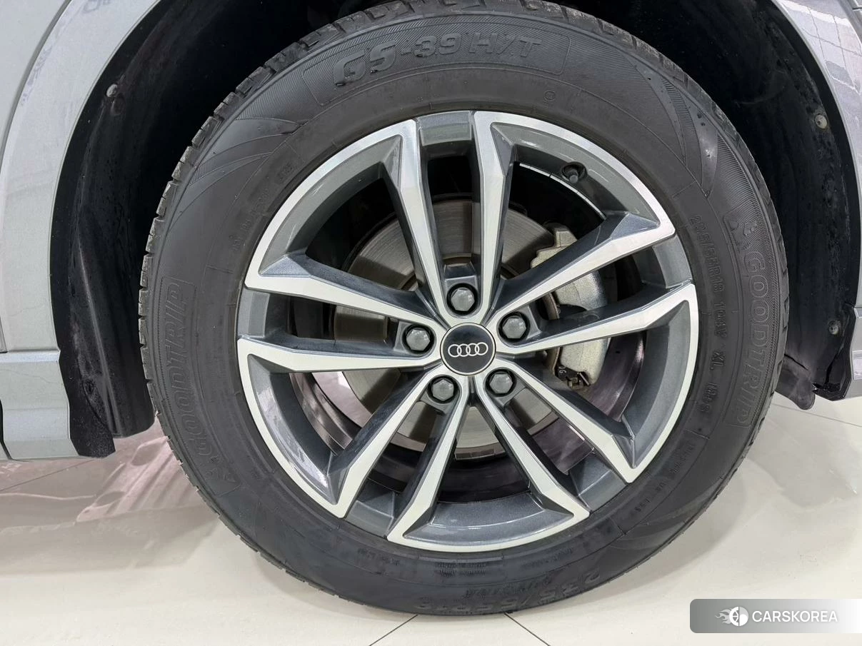 Audi Q3 id 4419514 из Китая 10