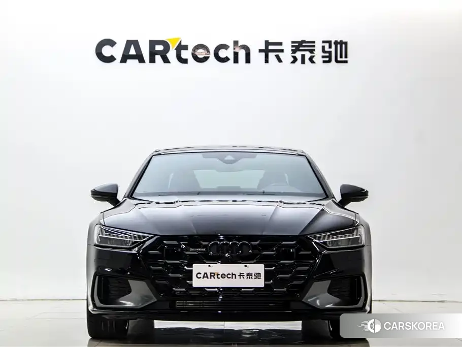 Audi A7L id 4601067 из Китая 10