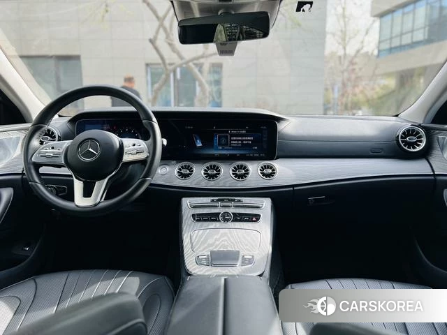 Mercedes-Benz CLS id 4198950 из Китая 10