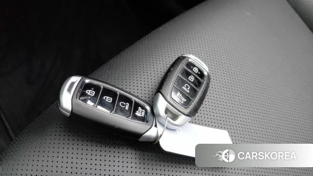 Hyundai Venue id 4898682 из Кореи 10