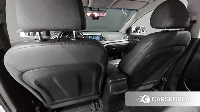 Hyundai Avante AD id 3563387 из Кореи 10