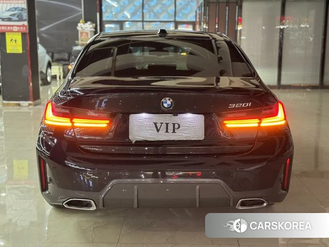 BMW 3 series id 4348347 из Китая 10