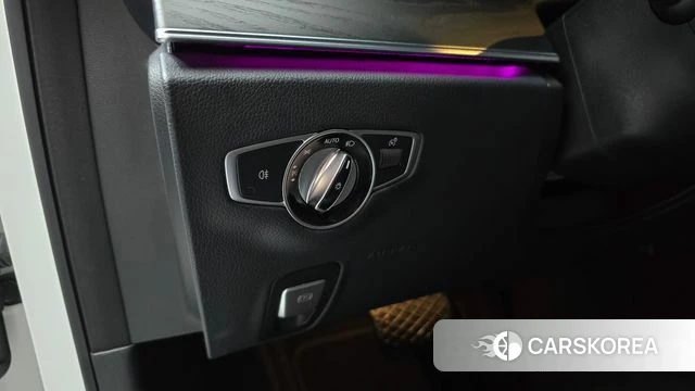 Mercedes-Benz E-Class W213 id 4541782 из Кореи 10