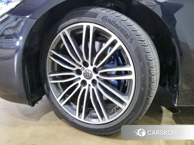 BMW 5 Series (G30) id 4351027 из Кореи 10