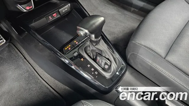 Kia Stonic id 2659490 из Кореи 10