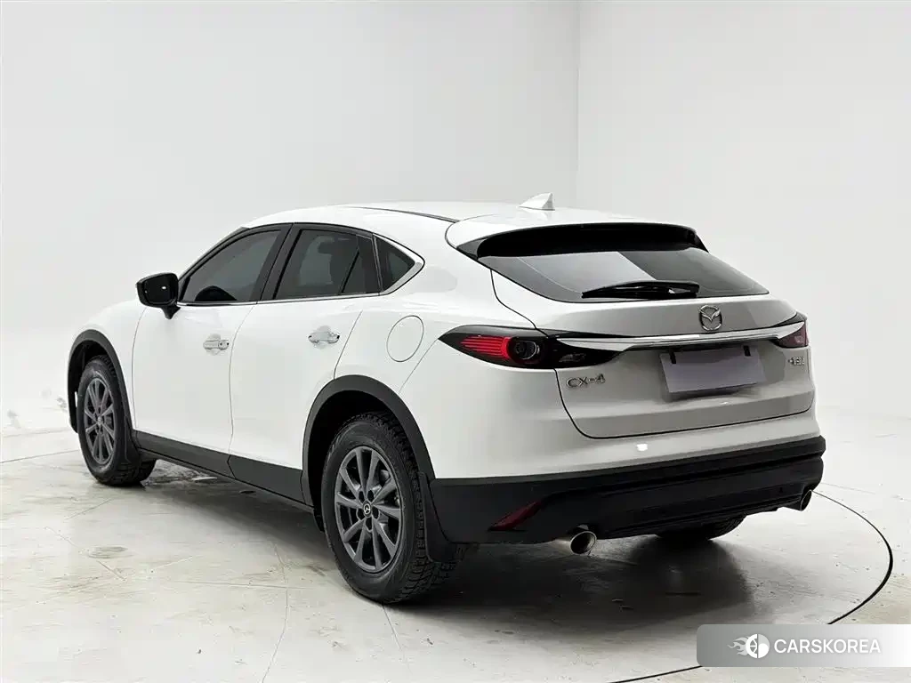 Mazda CX-4 id 4644570 из Китая 10