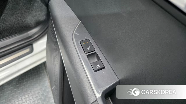 Kia Di Ol Nu Niro id 3839240 из Кореи 10