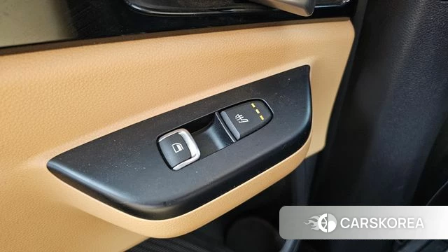Kia Carnival 4th generation id 3884711 из Кореи 10