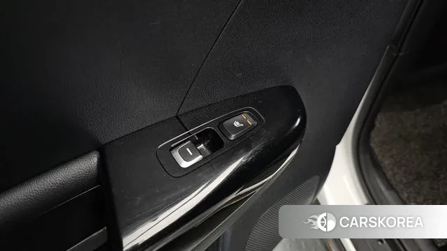 Kia Sportage The Bold id 3429079 из Кореи 10