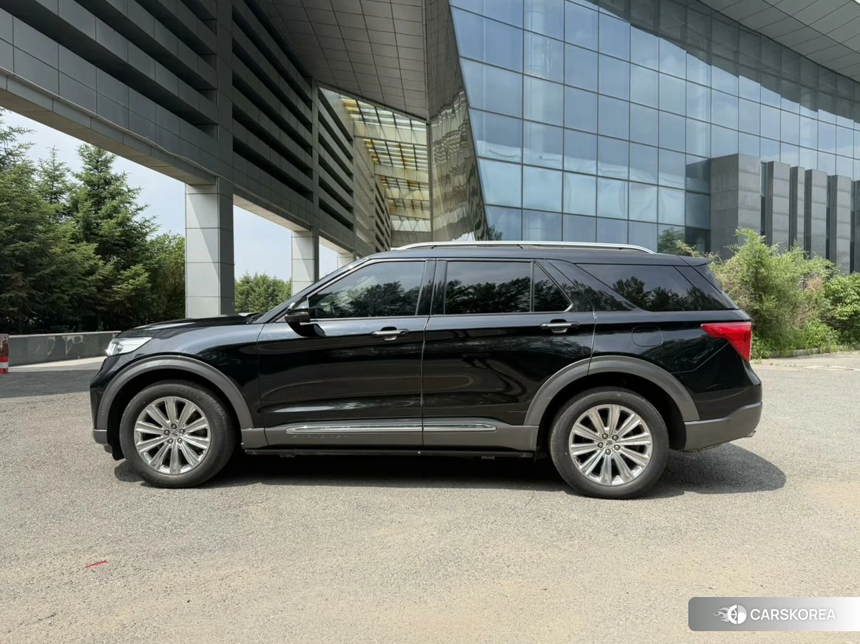 Ford Explorer id 4479683 из Китая 10