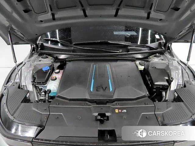 Hyundai Ionic 5 id 3806452 из Кореи 10