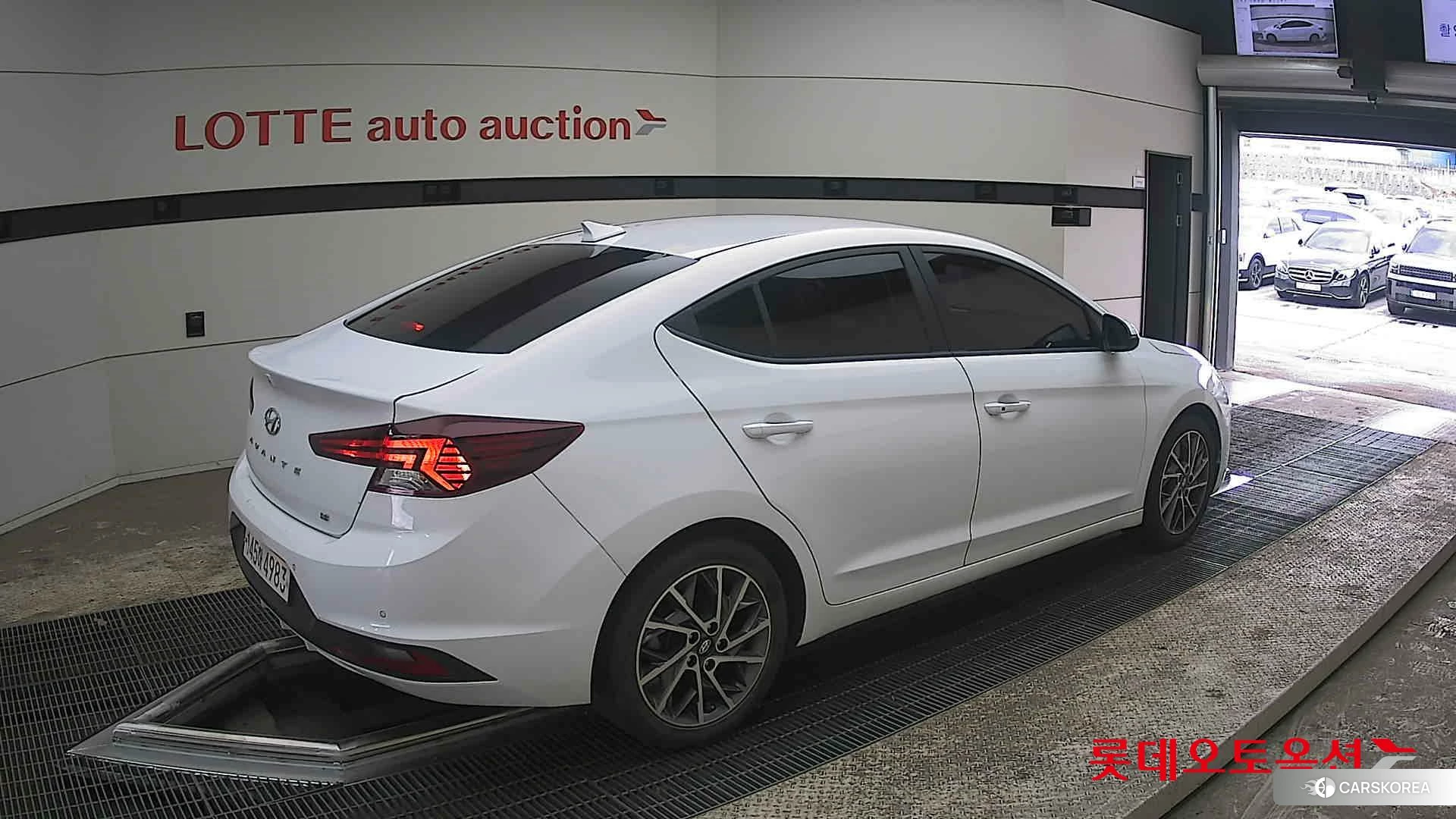 Hyundai Avante id 3869279 из Кореи 10