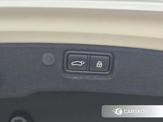 Kia K7 Premier id 3018230 из Кореи 10