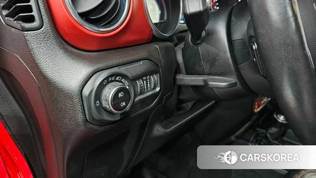 Jeep Wrangler (JL) id 4502213 из Кореи 10
