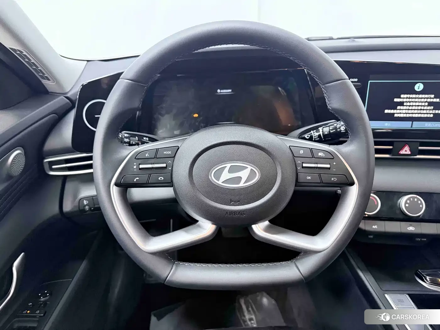 Hyundai Elantra id 4669435 из Китая 10