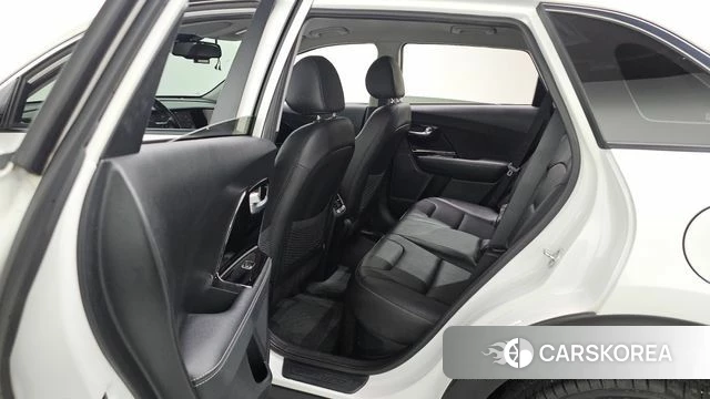 Kia The New Niro id 4754525 из Кореи 10