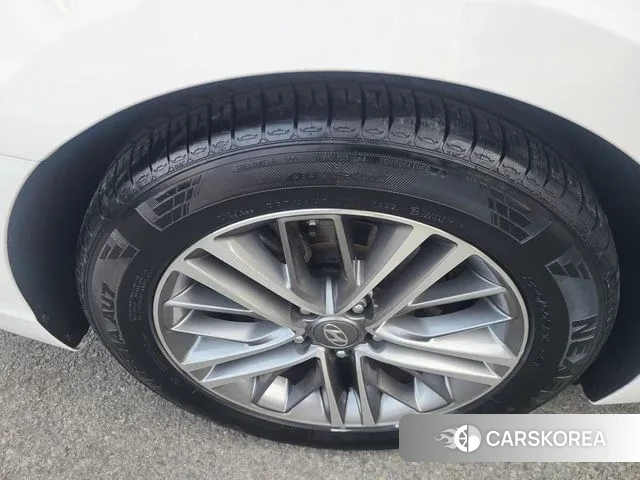 Hyundai Grandeur IG id 3647251 из Кореи 10