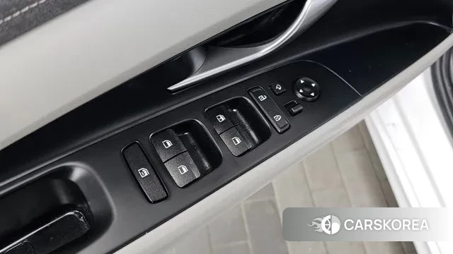 Hyundai Avante (CN7) id 3665330 из Кореи 10