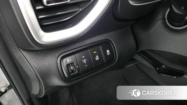 Hyundai Venue id 4413982 из Кореи 10