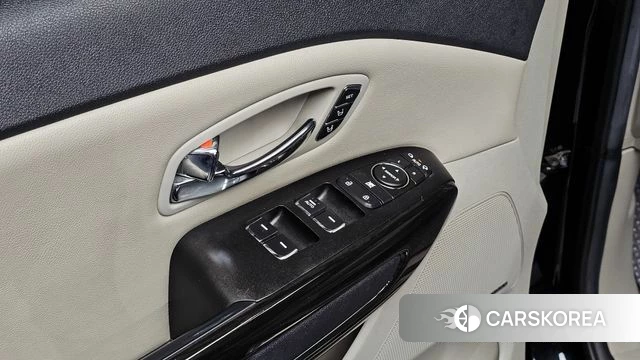 Kia The New Carnival id 4531058 из Кореи 10