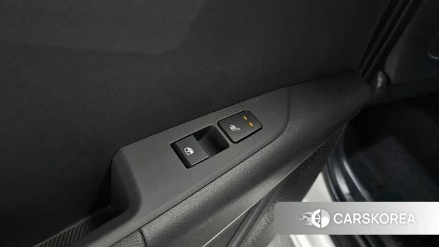 Kia Di Ol Nu Niro id 4457605 из Кореи 10