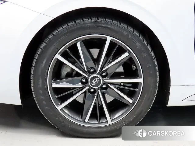 Hyundai The New Grandeur IG id 3672104 из Кореи 10