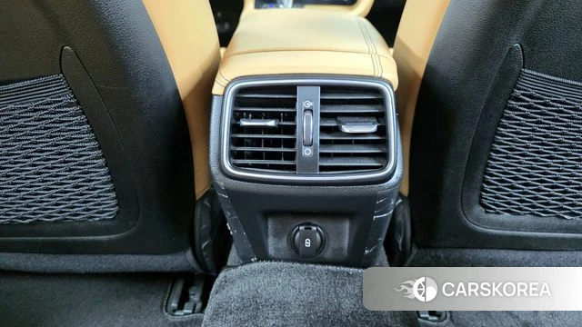 Genesis The New G70 id 3934596 из Кореи 10