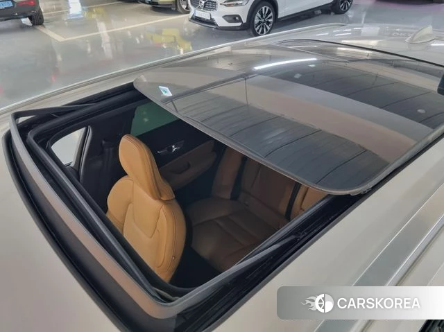 Volvo V60 Cross-Country 2nd Generation id 3921503 из Кореи 10