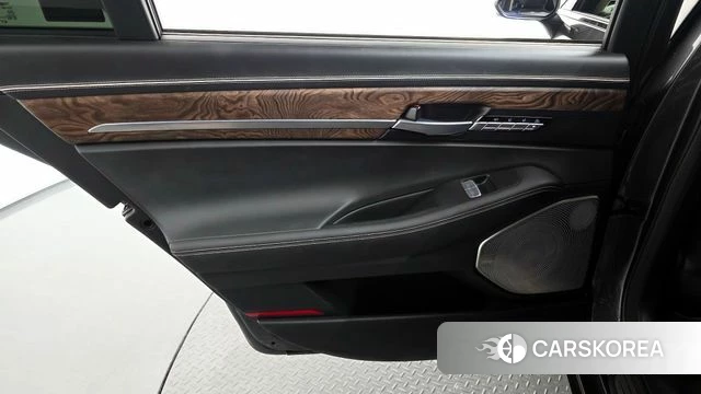Genesis G90 id 4397180 из Кореи 10