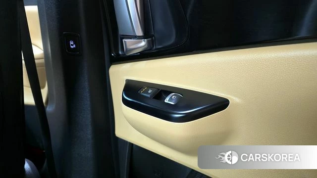 Kia Carnival 4th generation id 4338766 из Кореи 10