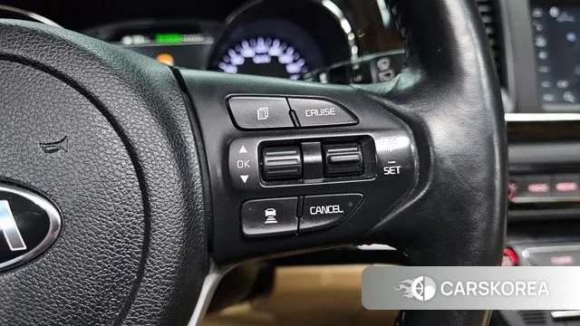 Kia The New Carnival id 2427233 из Кореи 10