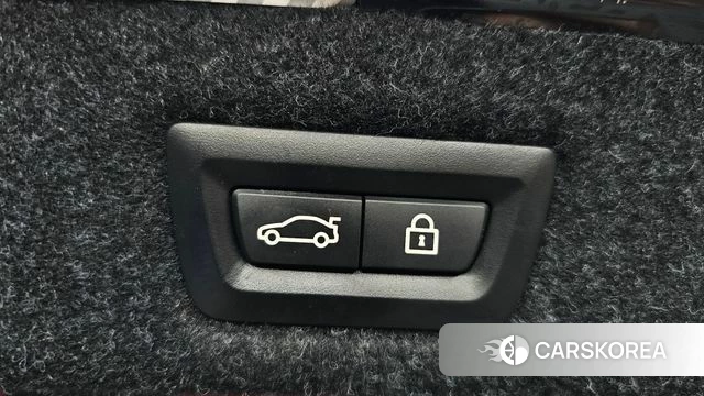 BMW 5 Series (G30) id 4594268 из Кореи 10