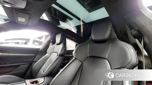 Porsche Taycan id 3519049 из Кореи 10