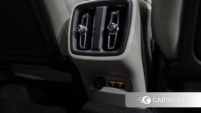 Volvo XC40 id 3870235 из Кореи 10