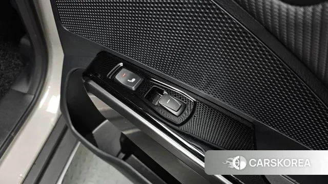 Ssangyong The New Tivoli id 3679410 из Кореи 10