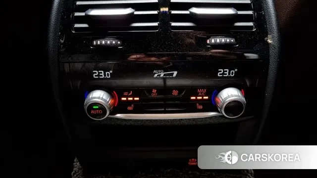 BMW 5 Series (G30) id 3428946 из Кореи 10