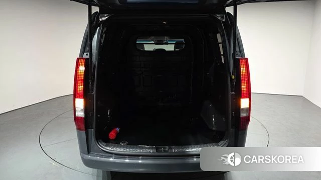 Hyundai Staria id 3952503 из Кореи 10