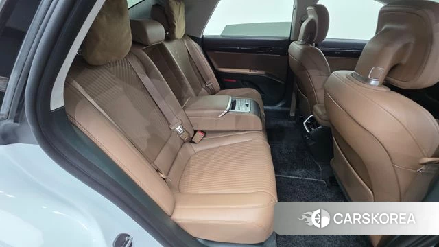 Hyundai Grandeur (GN7) id 4488775 из Кореи 10