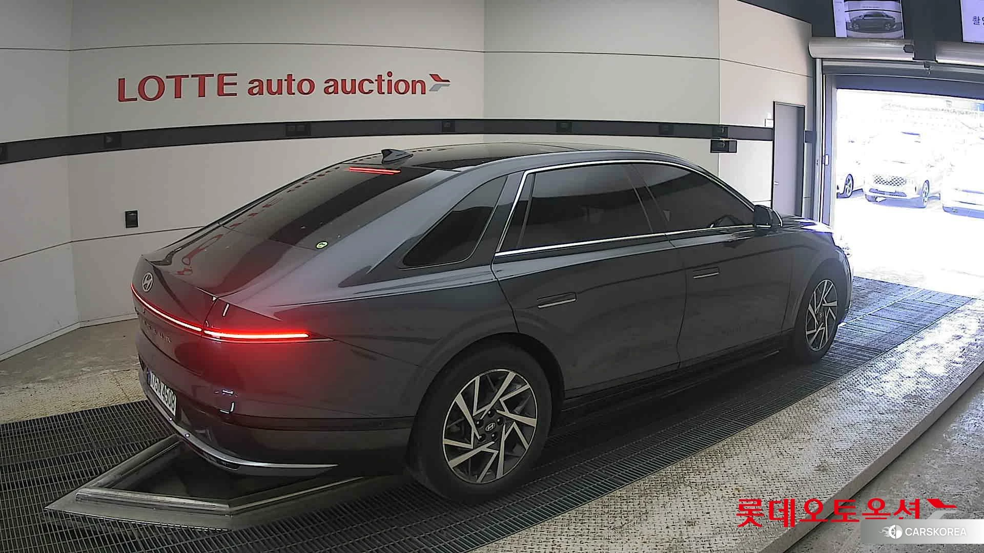 Hyundai Grandeur Hybrid id 4289329 из Кореи 10