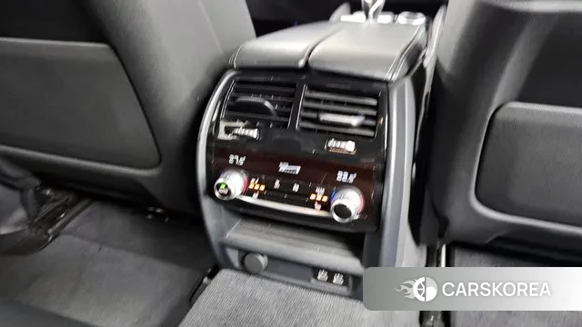 BMW 5 Series (G30) id 3703166 из Кореи 10