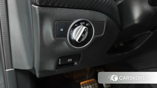 Mercedes-Benz A-Class W176 id 4672804 из Кореи 10