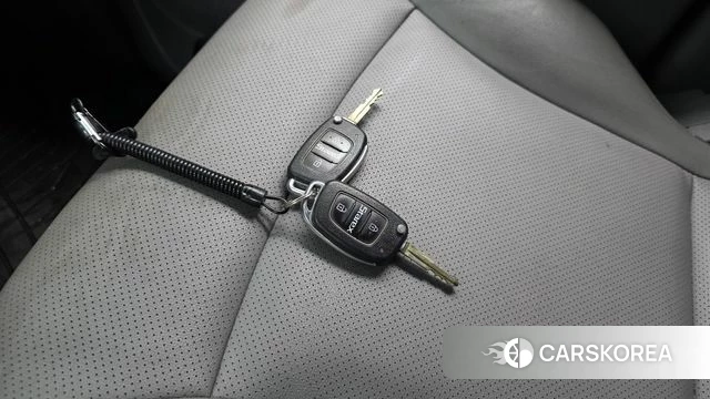 Hyundai The New Grand Starex id 4626117 из Кореи 10