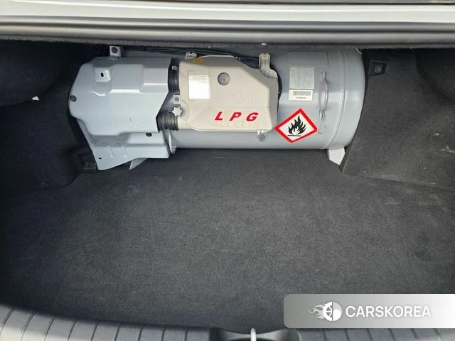 Hyundai Grandeur IG id 3796300 из Кореи 10