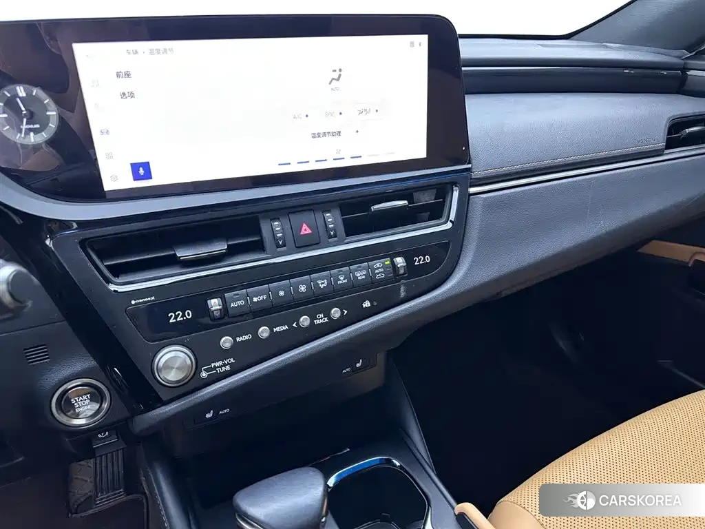 Lexus ES id 4649407 из Китая 11