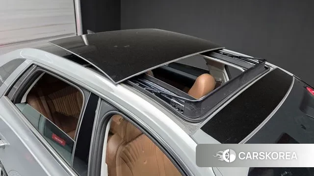 Hyundai Grandeur Hybrid (GN7) id 3348011 из Кореи 10