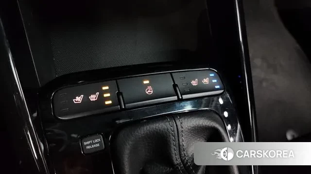 Kia Stonic id 3444111 из Кореи 10