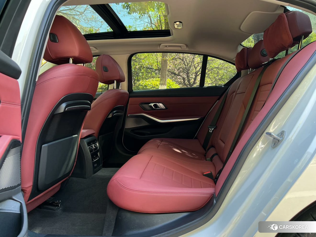BMW 3 series id 4413174 из Китая 10